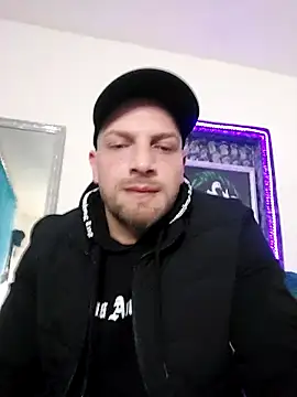 Snapshot of JasonKlove chatting on 02/14/26, 05:35 JasonKlove online show from 02/14/26, 05:35