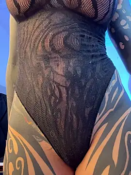 kitty 21 online show from 12/21/25, 01:52