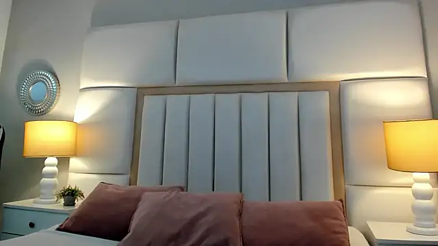 AmbarSantany online show from 11/15/25, 10:36