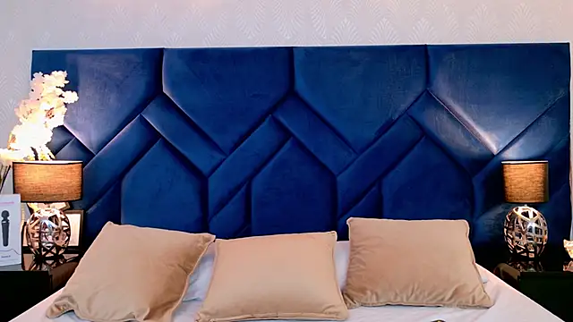 AmbarSantany online show from 11/29/25, 12:22