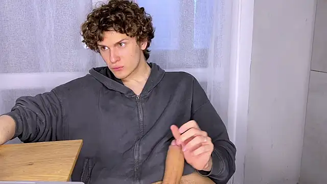 alyx garden online show from 04/06/26, 04:19