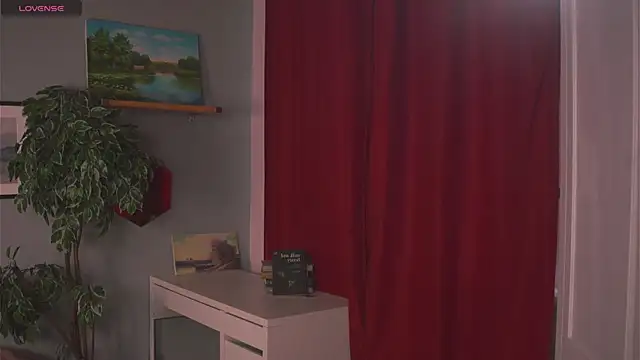 its me lissa  online show from 04/16/26, 01:34