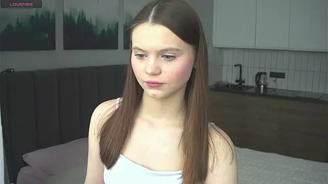 Snapshot of its_me_lissa_ chatting on 06/10/26, 01:45 its me lissa online show from 06/10/26, 01:45