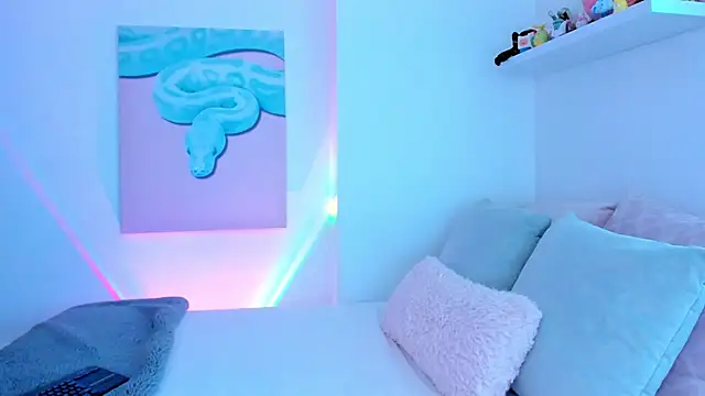 Alexis Rosse online show from 10/17/25, 12:29