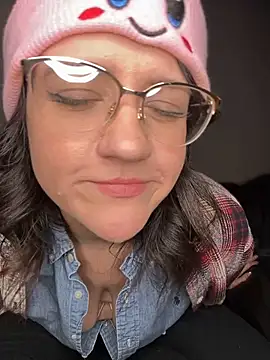 Kinkbitch25 online show from 01/14/25, 12:00