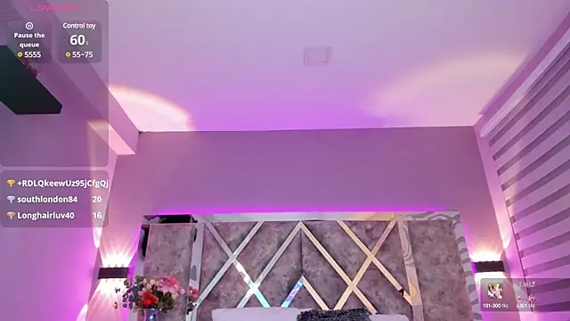 Snapshot of MaxiRogers chatting on 03/17/25, 10:40 MaxiRogers online show from 03/17/25, 10:40