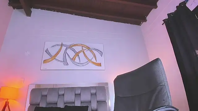 kimberlyycox online show from 12/17/25, 08:25