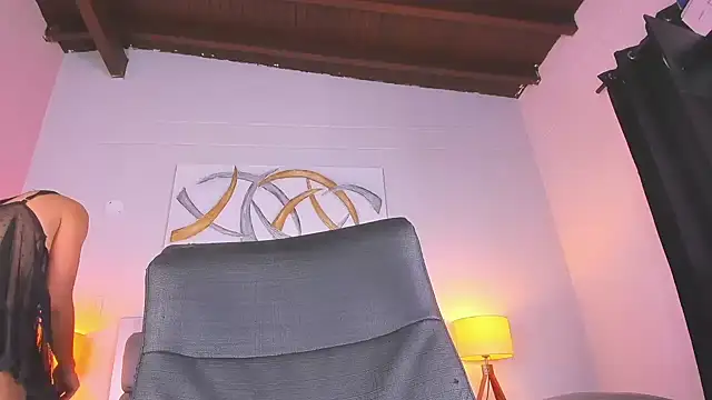 kimberlyycox online show from 12/16/25, 07:51