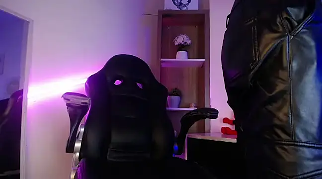 DemianPrince online show from 12/28/24, 09:52