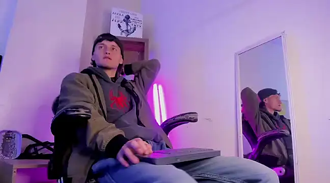 DemianPrince online show from 01/17/25, 03:45