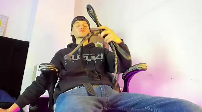 DemianPrince online show from 01/14/25, 03:22