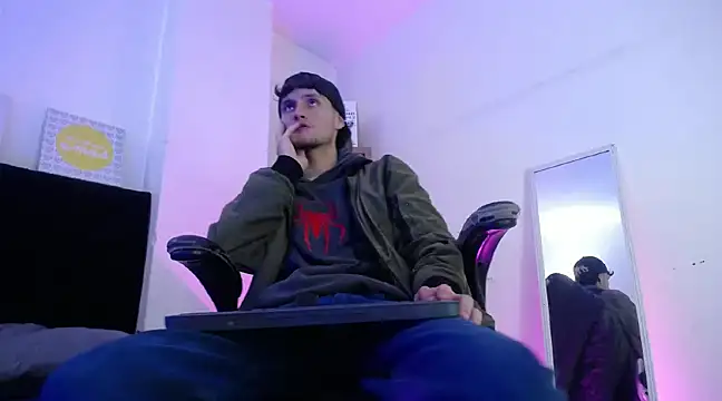 DemianPrince online show from 01/29/25, 04:05