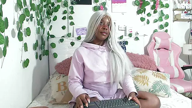  amy rojas  online show from 02/24/25, 12:41