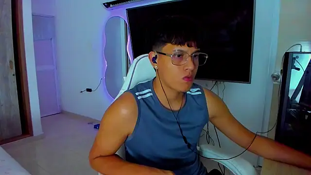 kittyandrick online show from 11/08/25, 05:22