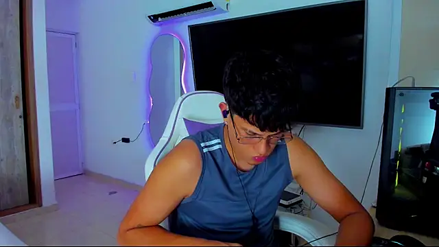 kittyandrick online show from 11/14/25, 12:03