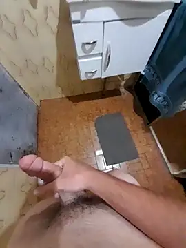 Snapshot of Rob3rtin chatting on 03/21/25, 12:50 Rob3rtin online show from 03/21/25, 12:50