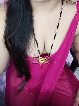 Sweetyi online show from 06/17/26, 04:12