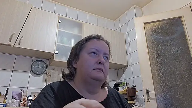 Snapshot of melissaBlessing chatting on 10/07/25, 12:11 melissaBlessing online show from 10/07/25, 12:11