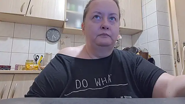 melissaBlessing online show from 12/17/25, 02:27