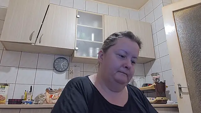 Snapshot of melissaBlessing chatting on 09/28/25, 02:07 melissaBlessing online show from 09/28/25, 02:07