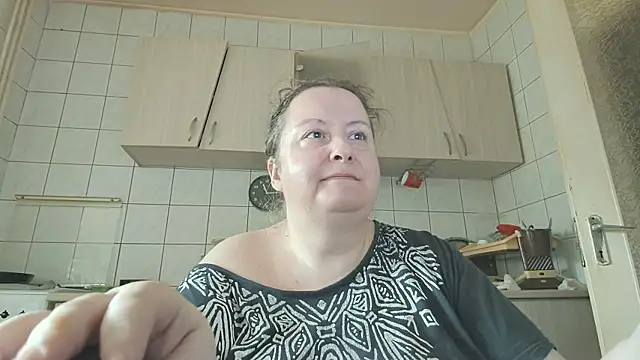 Snapshot of melissaBlessing chatting on 03/16/25, 07:15 melissaBlessing online show from 03/16/25, 07:15
