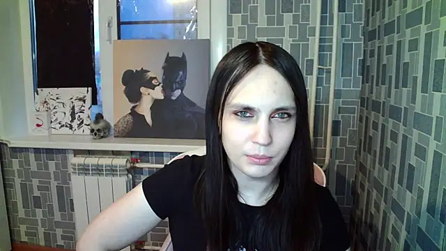 Snapshot of BlackHe4rts_ chatting on 10/31/25, 01:13 BlackHe4rts online show from 10/31/25, 01:13