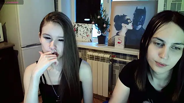 Snapshot of BlackHe4rts_ chatting on 01/10/25, 02:46 BlackHe4rts online show from 01/10/25, 02:46