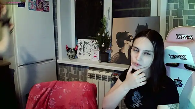 Snapshot of BlackHe4rts_ chatting on 01/24/25, 01:35 BlackHe4rts online show from 01/24/25, 01:35