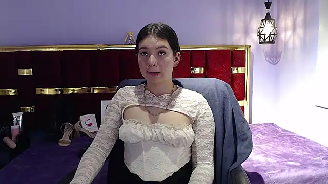 lilimini032 online show from 12/15/25, 08:14