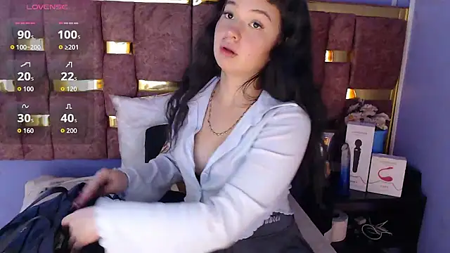 lilimini032 online show from 01/16/26, 08:13