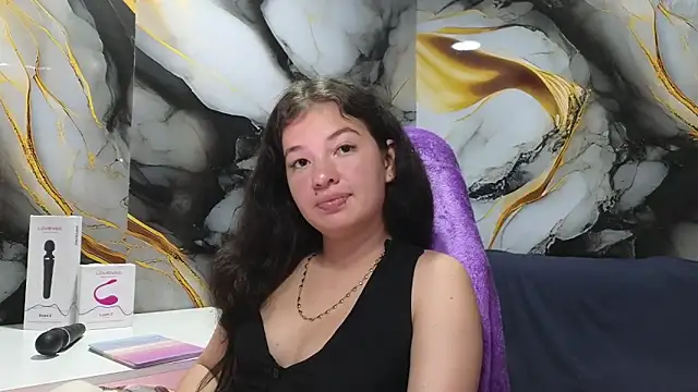 lilimini032 online show from 02/24/26, 08:21