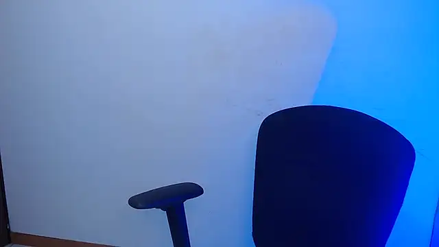 barbara falcons online show from 12/02/25, 07:32