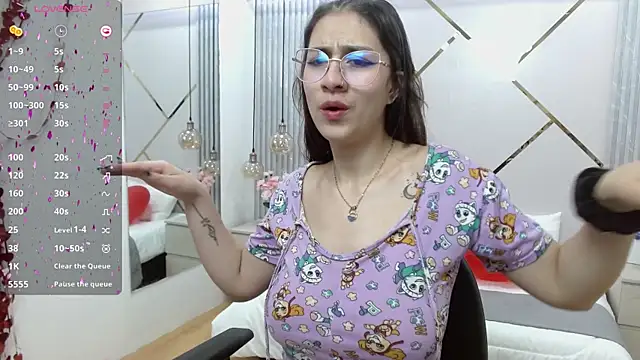 Lita Rogers online show from 02/12/25, 01:48