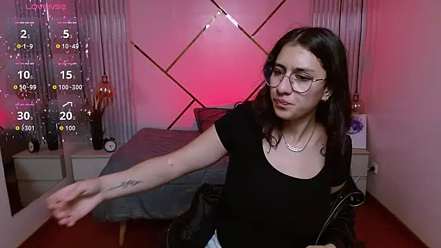 Lita Rogers online show from 04/15/26, 07:07