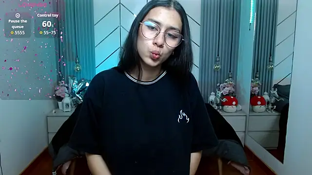 Snapshot of Lita_Rogers chatting on 02/24/26, 07:04 Lita Rogers online show from 02/24/26, 07:04