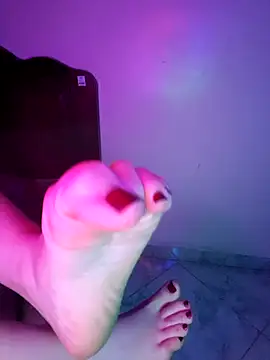 Jinaas online show from 04/14/26, 12:04