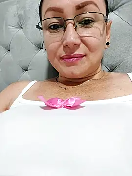 milly sanchez online show from 06/03/26, 06:56