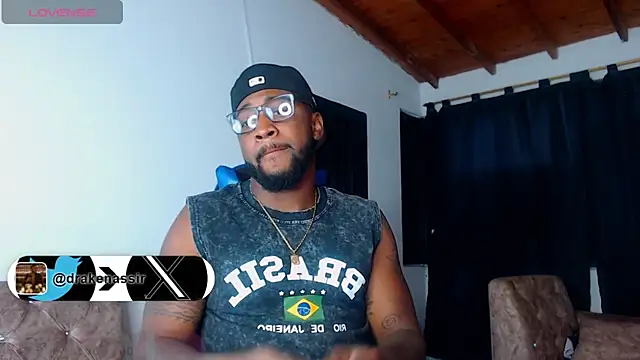 Snapshot of Drake_Nassir4 chatting on 07/11/26, 07:19 Drake Nassir4 online show from 07/11/26, 07:19