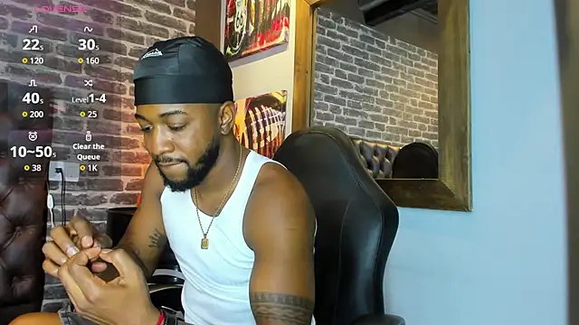 Drake Nassir4 online show from 10/30/25, 02:58