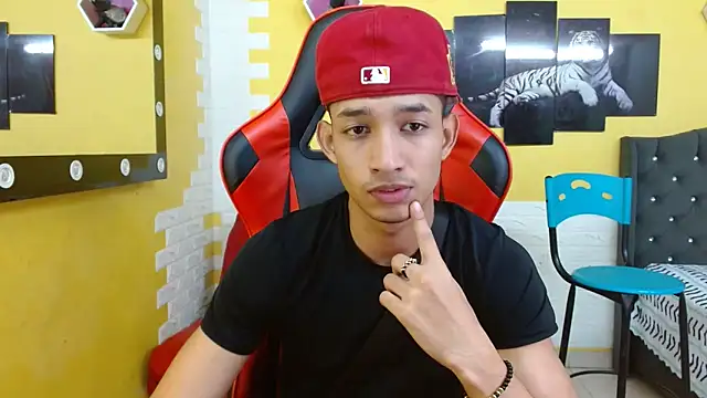 jose sexycumm online show from 10/30/25, 07:33