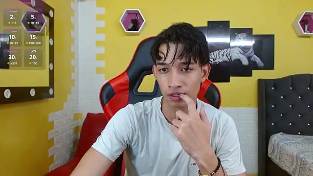 jose sexycumm online show from 12/02/25, 08:32