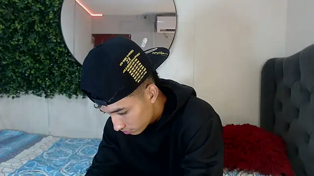 jose sexycumm online show from 03/17/25, 10:19