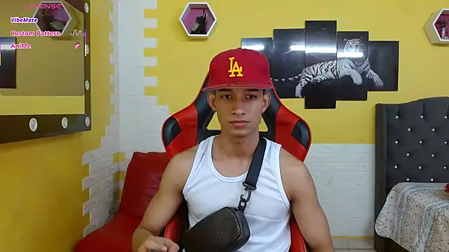 jose sexycumm online show from 12/04/25, 07:57