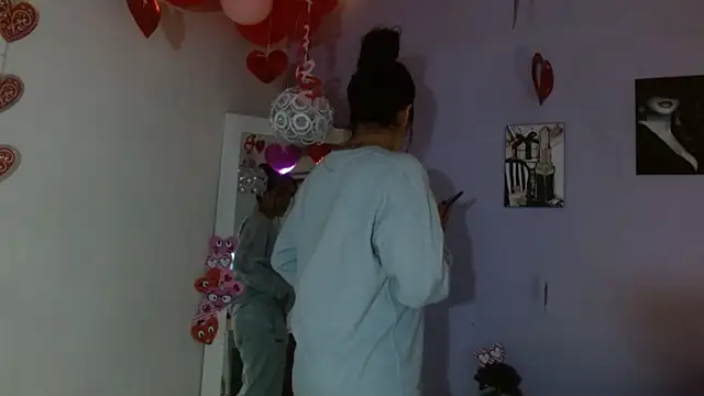 Snapshot of Kimandyuk chatting on 02/15/25, 08:34 Kimandyuk online show from 02/15/25, 08:34