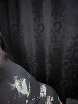 iam ali1 online show from 11/30/25, 04:24