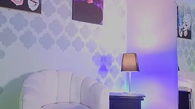 GabyPetit online show from 05/25/26, 01:54