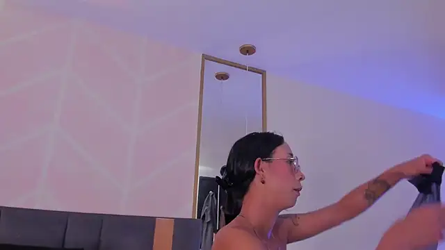 Snapshot of GabyPetit chatting on 01/07/26, 07:52 GabyPetit online show from 01/07/26, 07:52