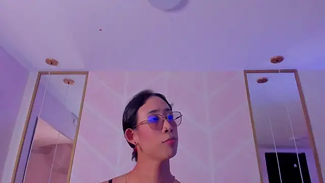 Snapshot of GabyPetit chatting on 02/06/26, 07:54 GabyPetit online show from 02/06/26, 07:54