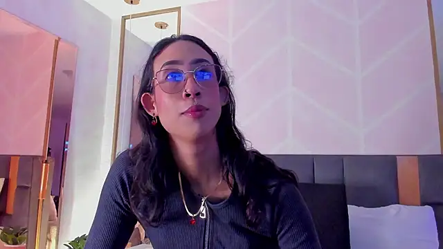 Snapshot of GabyPetit chatting on 01/31/26, 08:51 GabyPetit online show from 01/31/26, 08:51