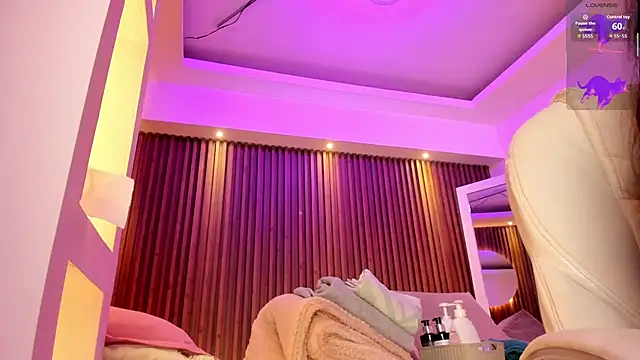 Lucy Smith2 online show from 02/14/26, 03:51